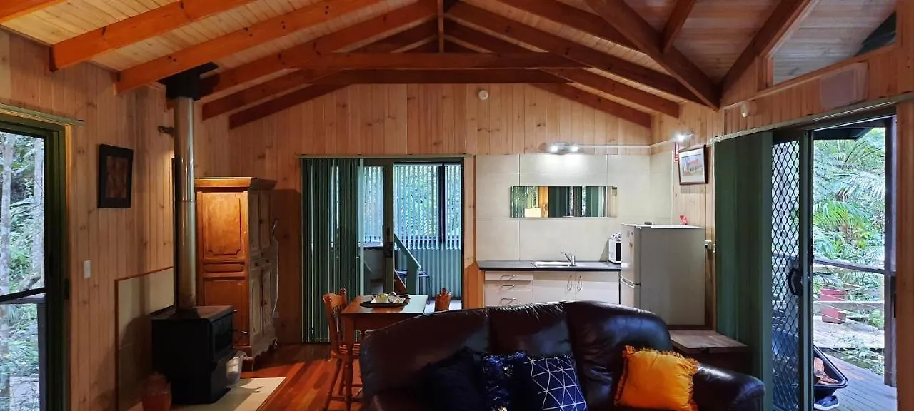 Treetops Montville 4*,